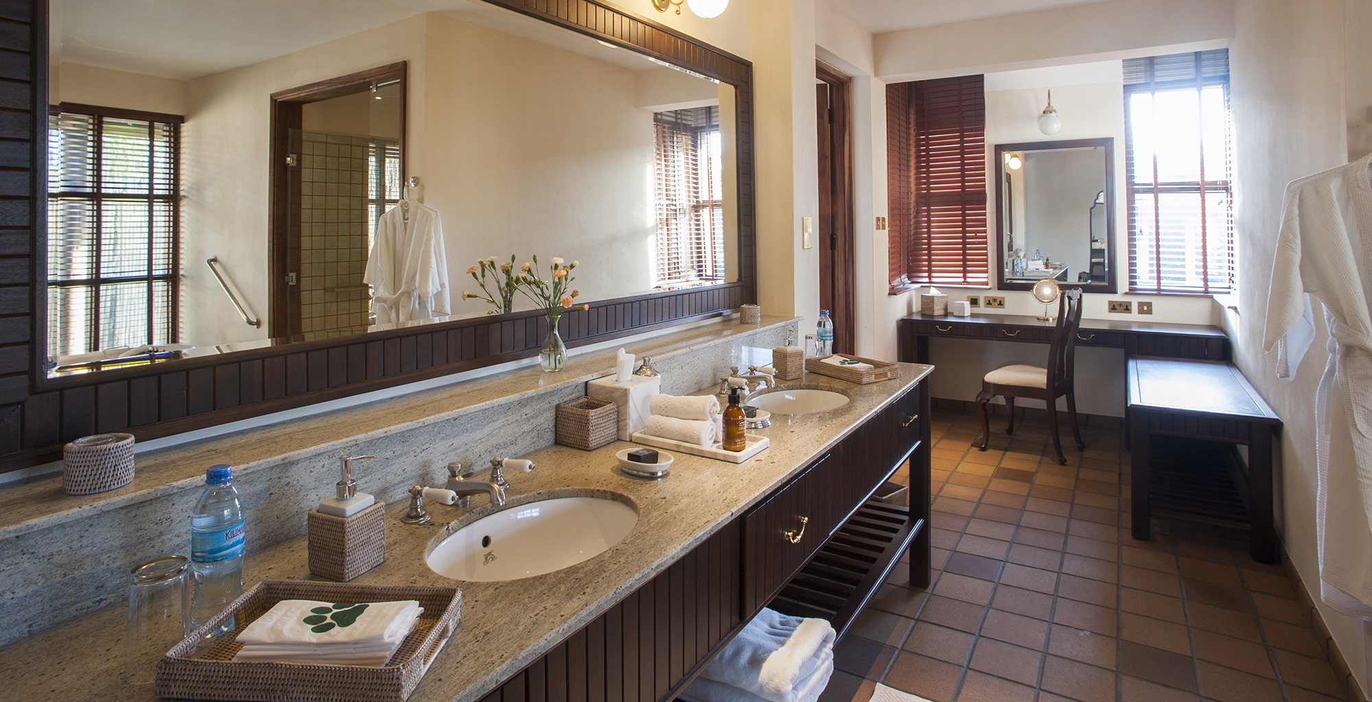 Legendary Expeditions - Cottage